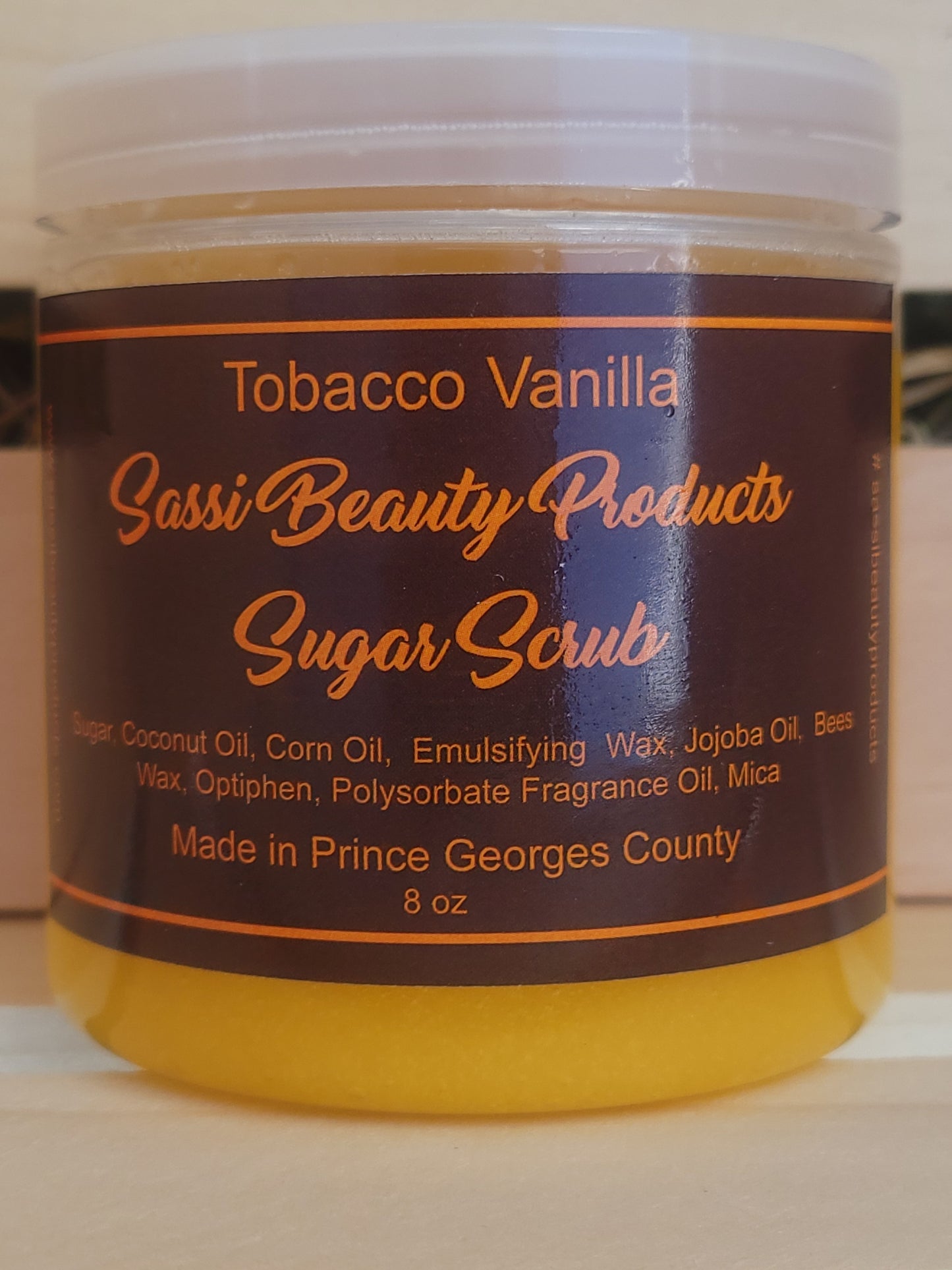 Tobacco and Vanilla Sugar Scrub